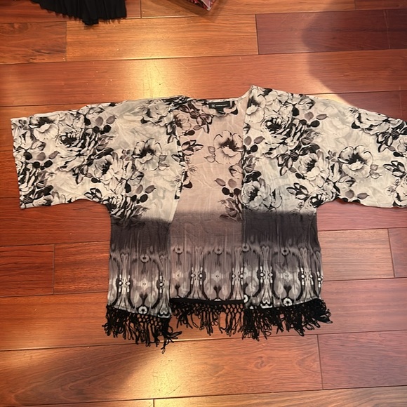 INC SHORT SET - Picture 4 of 4